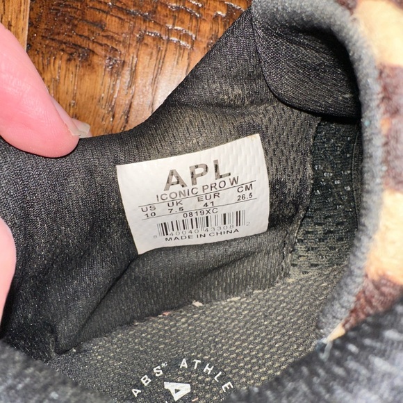 APL Womens Iconic Pro Leopard Sneakers, size 10 - Picture 4 of 7